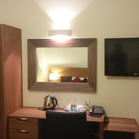 ホテル Gateway Express ニューポート エクステリア 写真